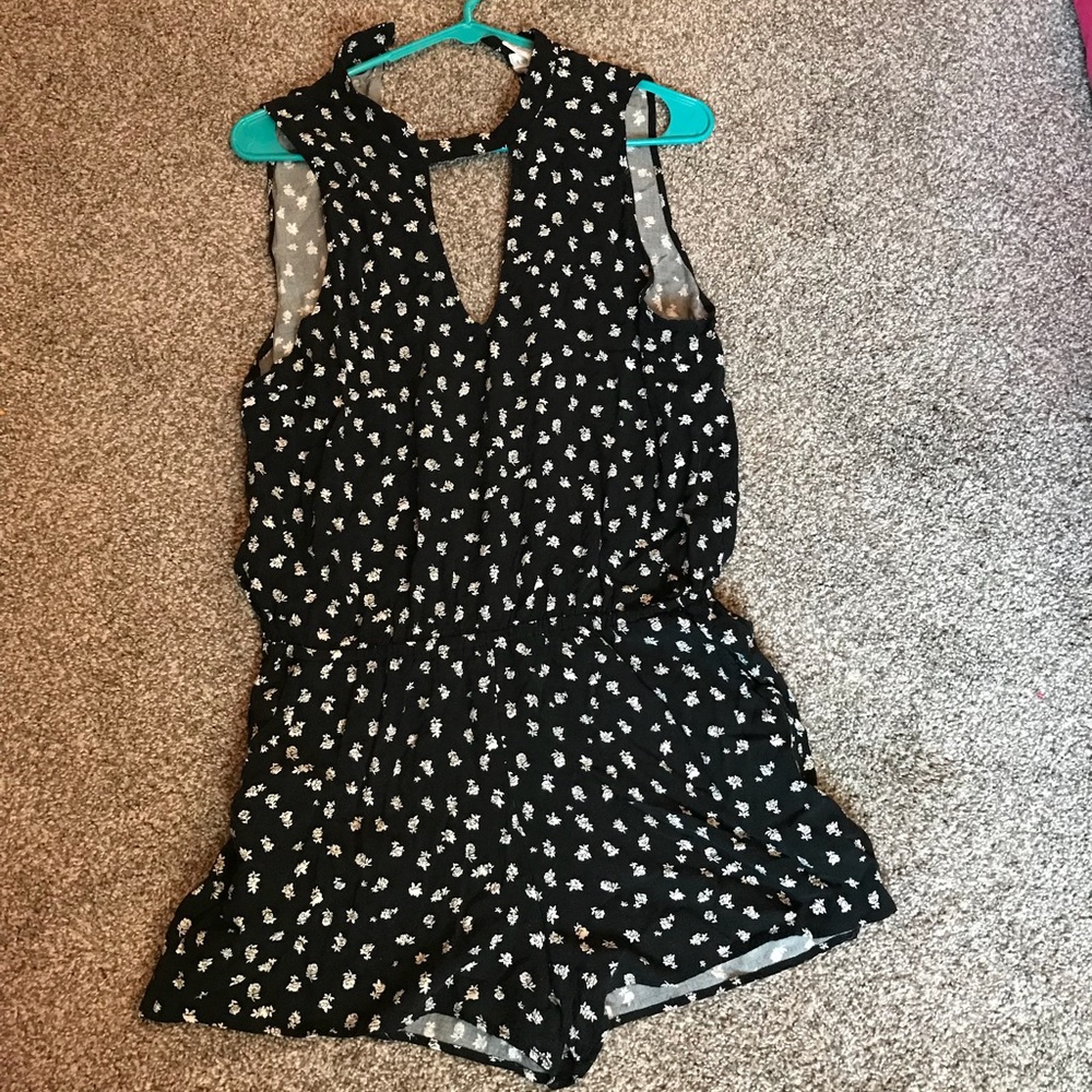 Tillys romper